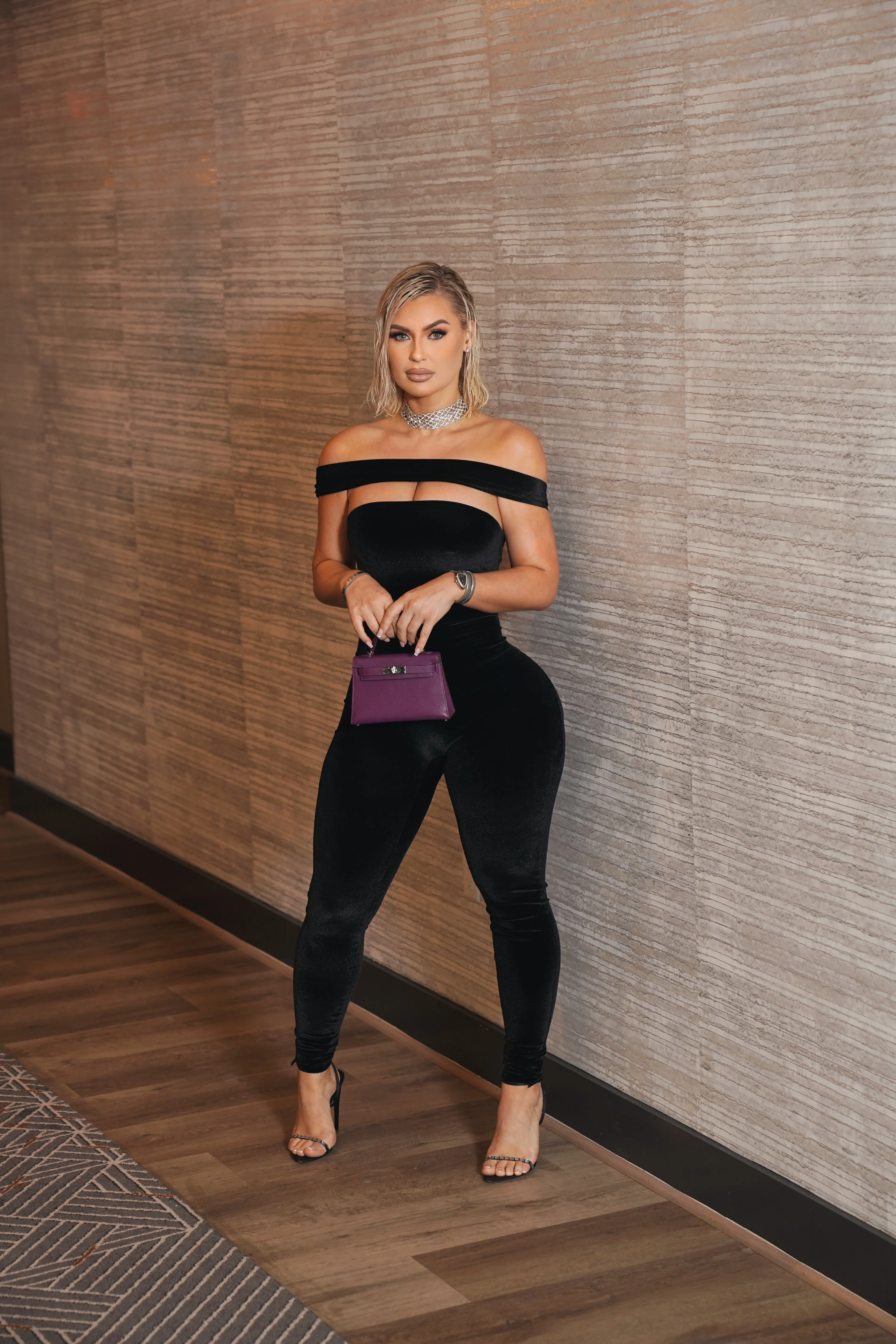 Meg Velvet One Piece - Image 3